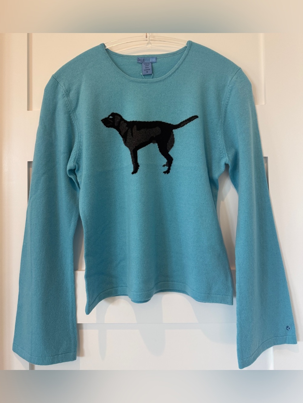 Women’s 100% Cashmere Sweater Medium     OllieFiveFive  Blue Black Lab Dog NWT